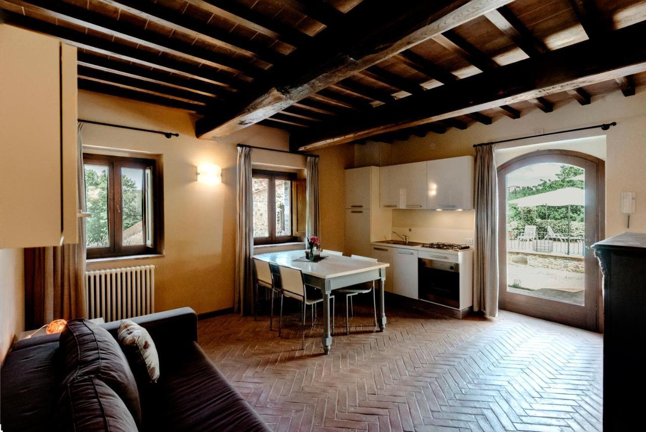 Borghetto Poggio Bianco Casa vacanze Radicondoli
