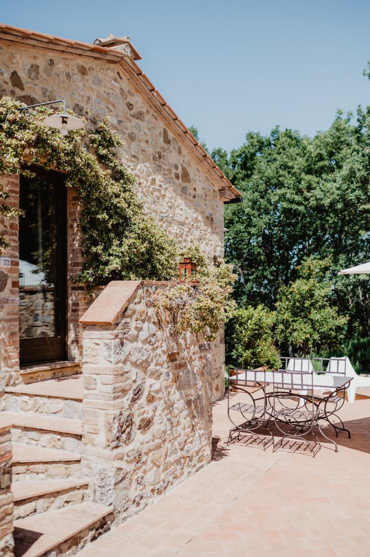 Casa vacanze Borghetto Poggio Bianco *