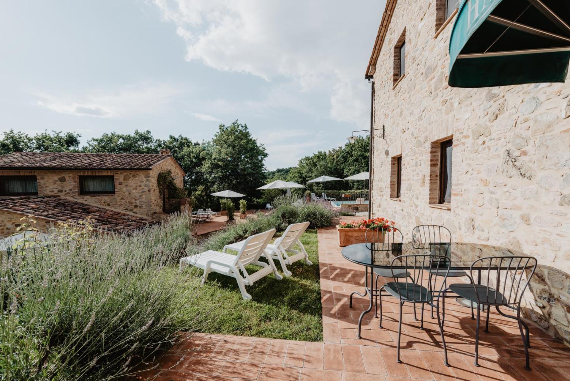 Casa vacanze Borghetto Poggio Bianco *